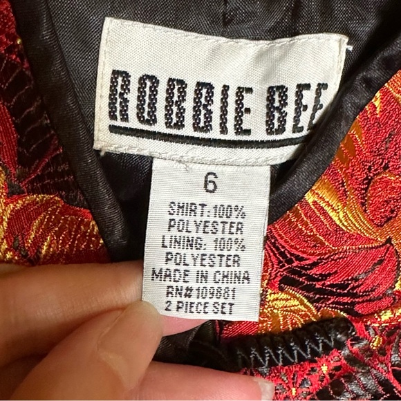 Vintage Robbie Bee Gold Floral Top - Picture 5 of 6